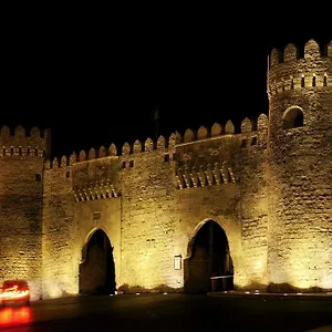 Duplex Fountains Square And Old City شقة